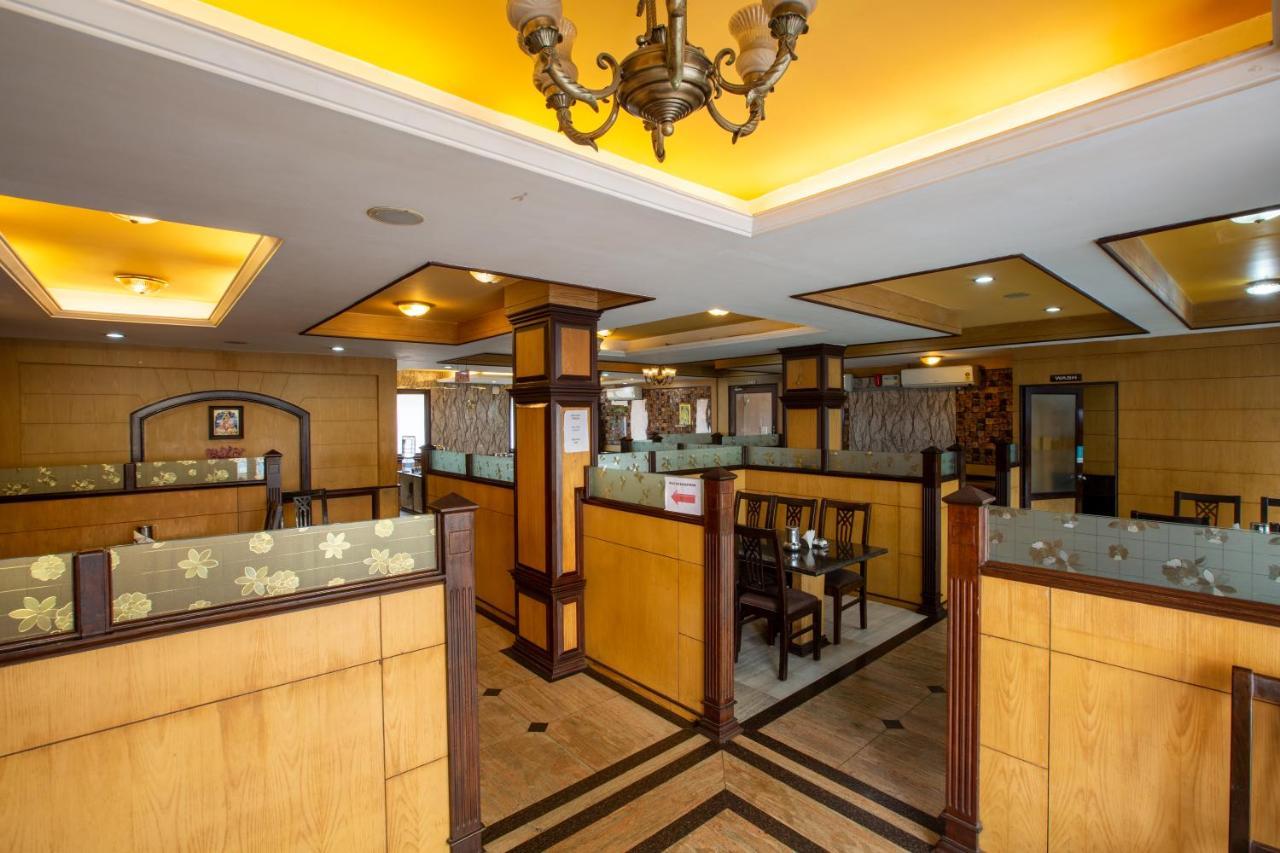 Sri Aarvee Hotels Coimbatore Esterno foto